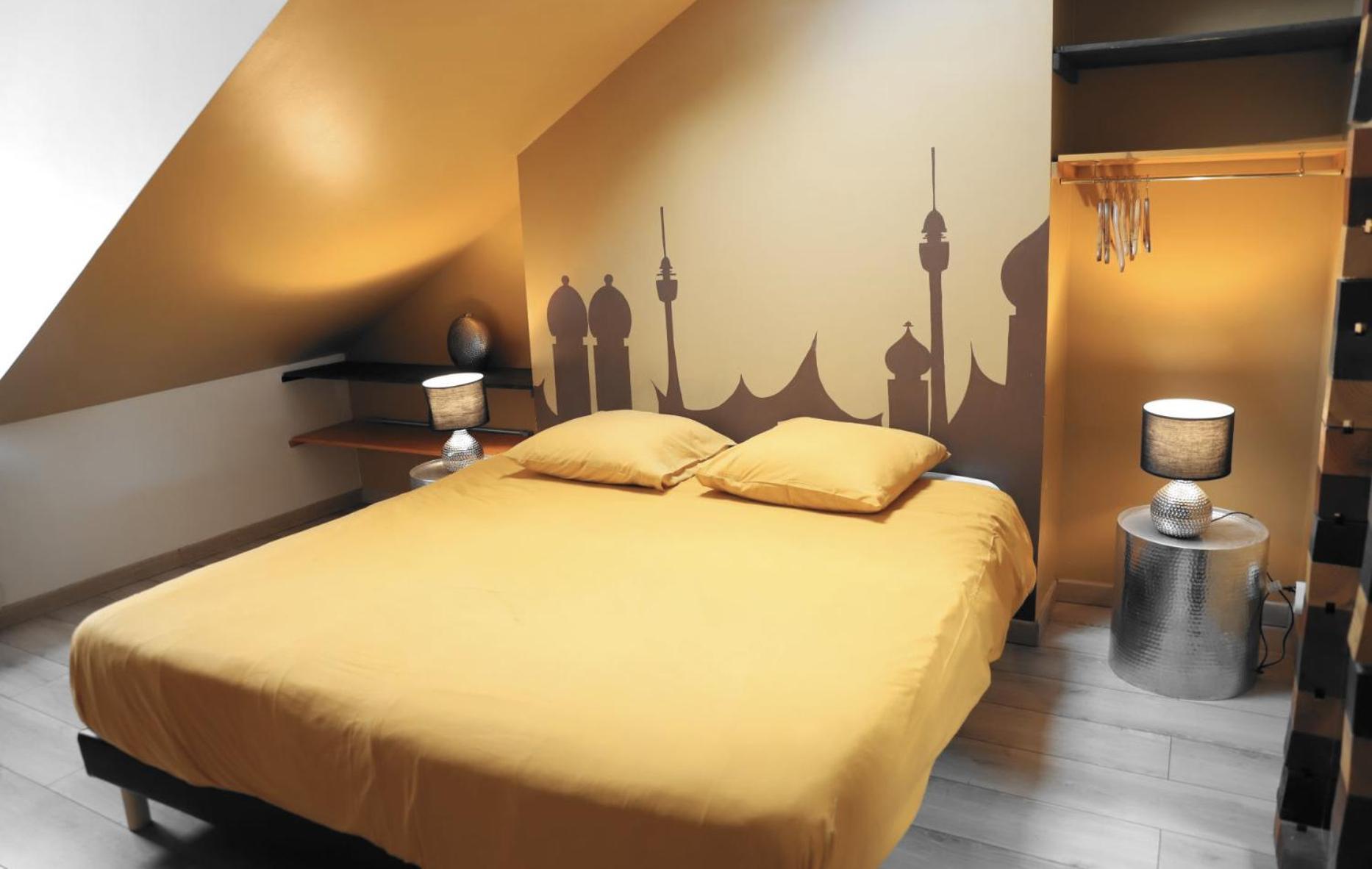 Les Du Monde , 2 Chambres- 4 Lits Simples Modulables En Lits Doubles Appartamento *