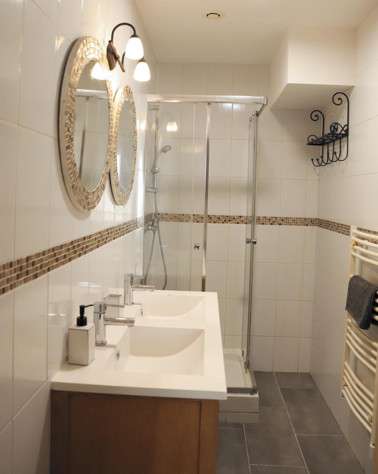 Les Du Monde , 2 Chambres- 4 Lits Simples Modulables En Lits Doubles Le Havre
